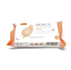 Lactacyd Femina, obrúsky na intímnu hygienu 15 ks 15 Lactacyd Femina, obrúsky na intímnu hygienu 15 ks 15
