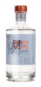 DOMOVINA Slivovica 52% 0,7 l 7