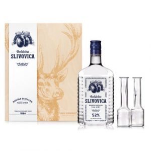 Bošácka Slivovica 52% 0,7l Drevená kazeta Jeleň 8