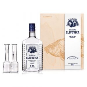 Bošácka Slivovica 52% 0,7l Drevená kazeta Ryba 9